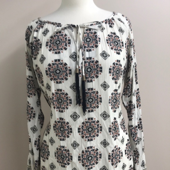 Wyatt long sleeved dress medium - Picture 2 of 7